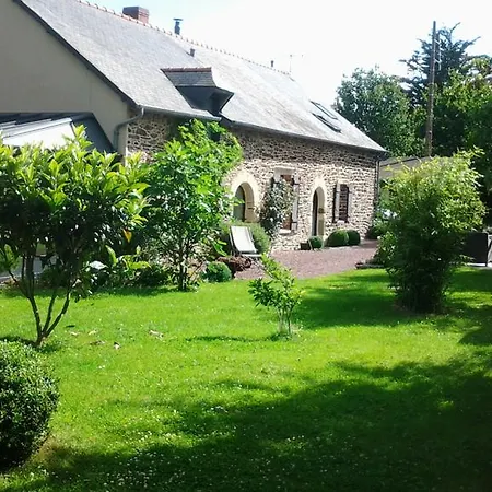 Bed & Breakfast Patis De Cahot Au 108 *